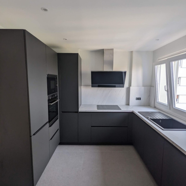 Une réalisation contemporaine à Esplanade